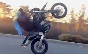 Jeu Halloween Wheelie Bike